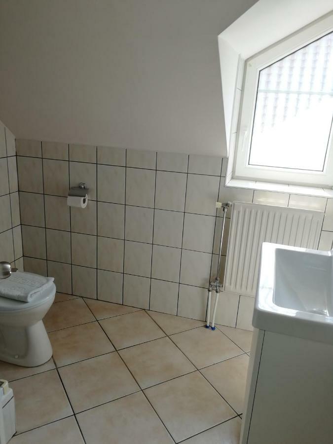 Ovar Apartman Mosonmagyaróvár エクステリア 写真