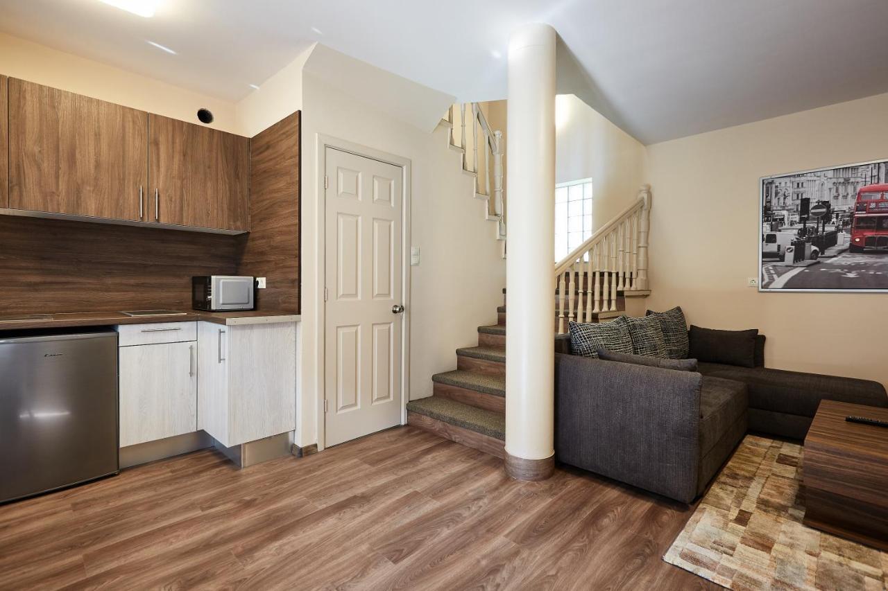 Ovar Apartman Mosonmagyaróvár エクステリア 写真