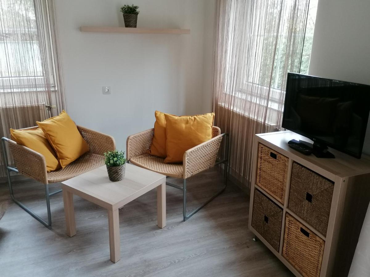 Ovar Apartman Mosonmagyaróvár エクステリア 写真