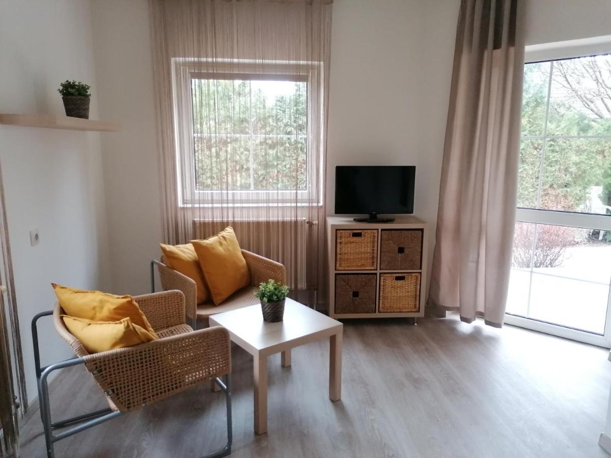 Ovar Apartman Mosonmagyaróvár エクステリア 写真